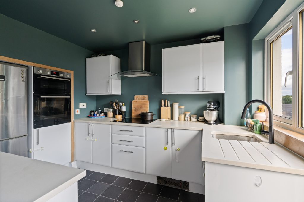 106PrioryRoad12.jpg