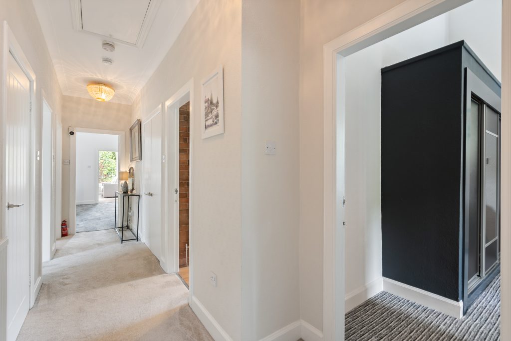 13AllanwaterApartments18.jpg
