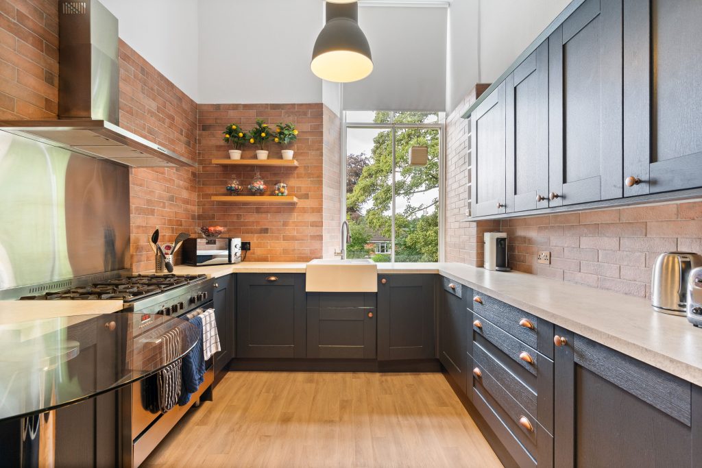 13AllanwaterApartments37.jpg