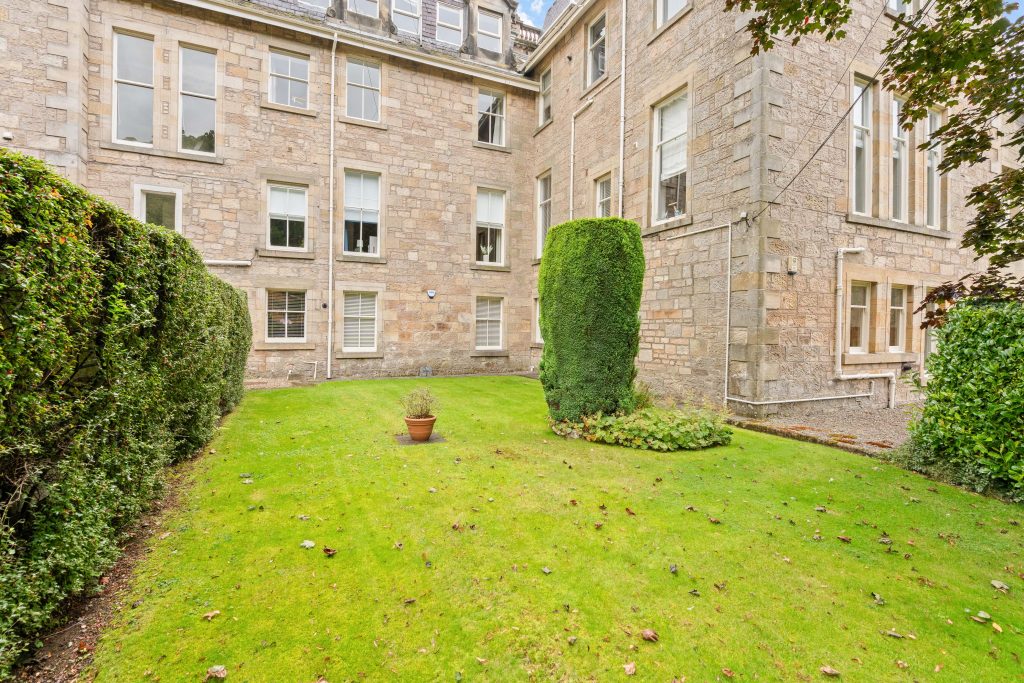 13AllanwaterApartments66.jpg